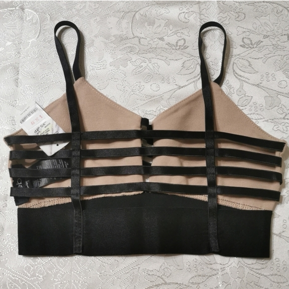 NWT! Bebe Bralette - Picture 2 of 7